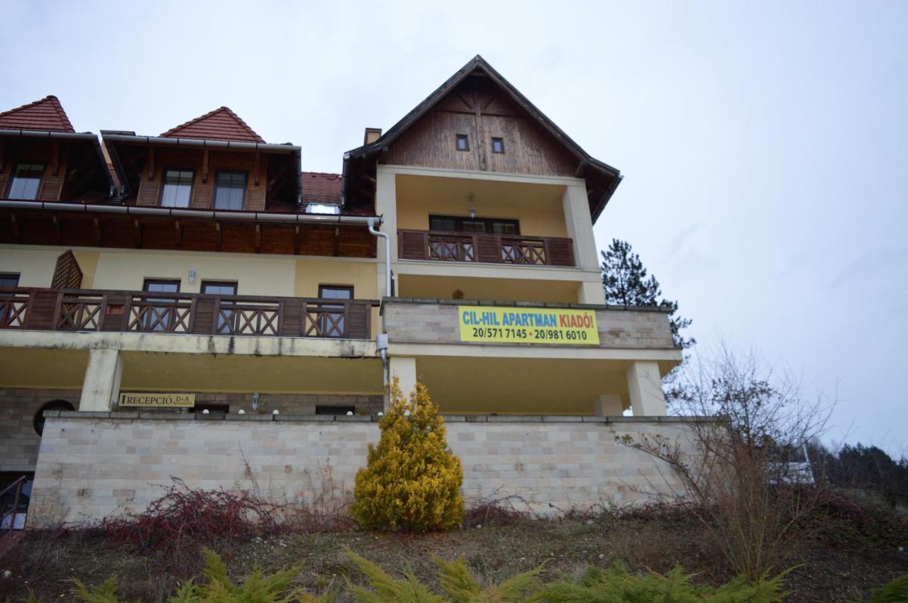Chill Hill Apartment Egerszalok Ngoại thất bức ảnh