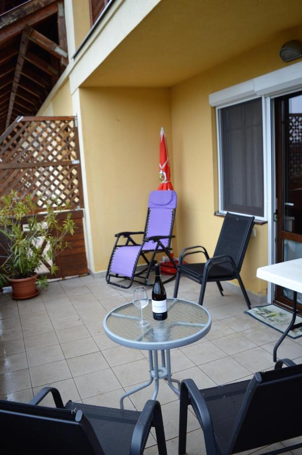 Chill Hill Apartment Egerszalok Ngoại thất bức ảnh